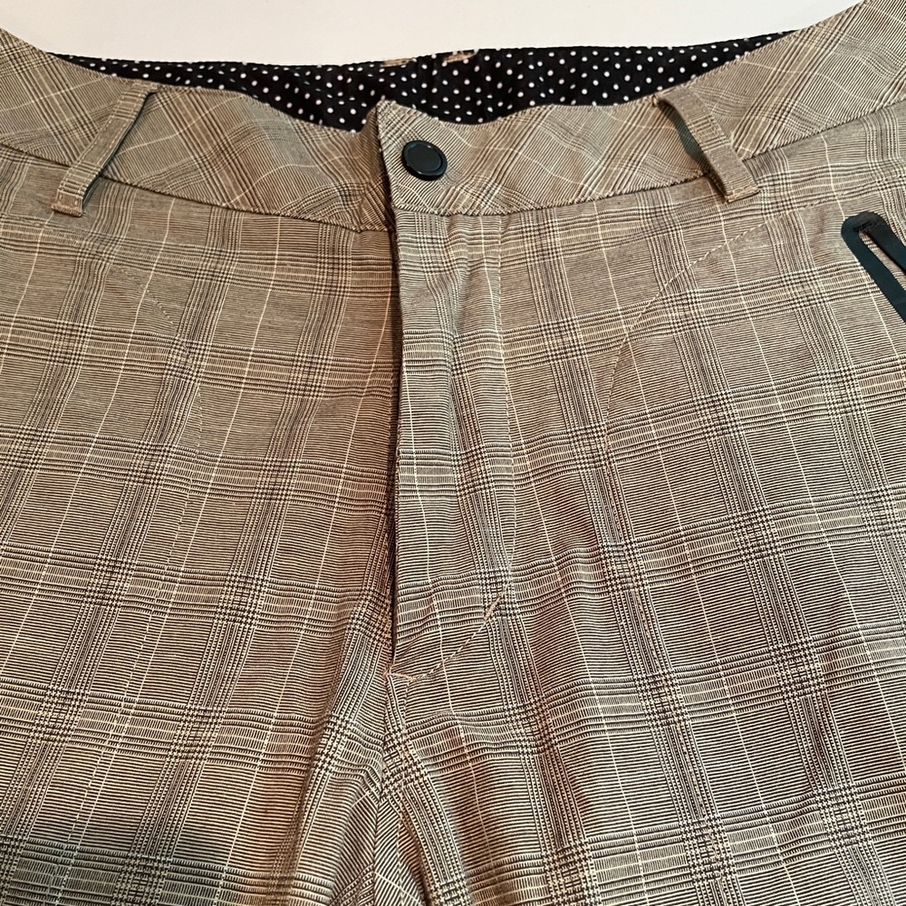 Lululemon Men's Tan/ Plaid Golf Pants